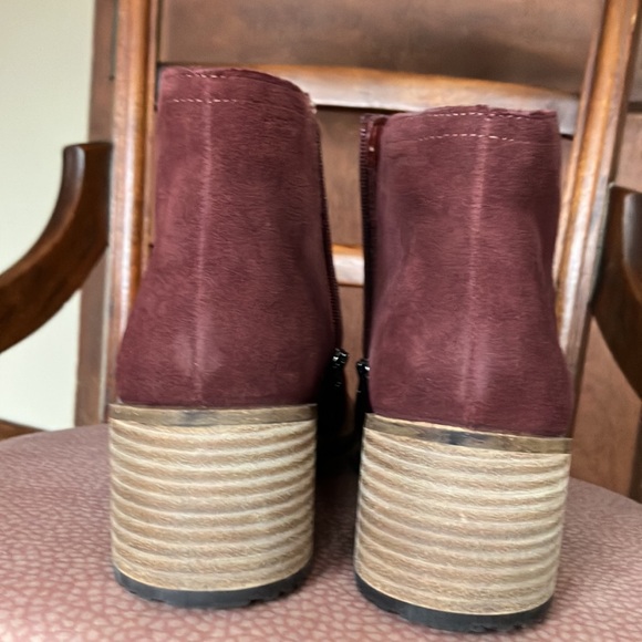 ECCO Sartarelle Suede Ankle Boot NWOT 10 41 - Picture 3 of 7